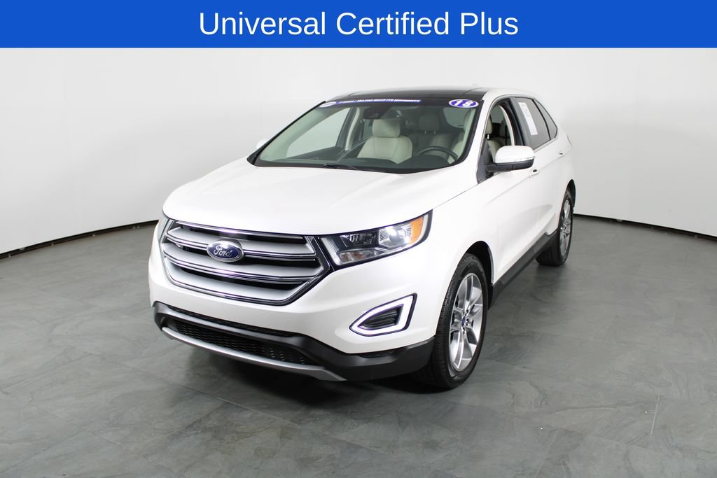 Used 2018 Ford Edge Titanium w/ Equipment Group 301A AWD/4WD image 2