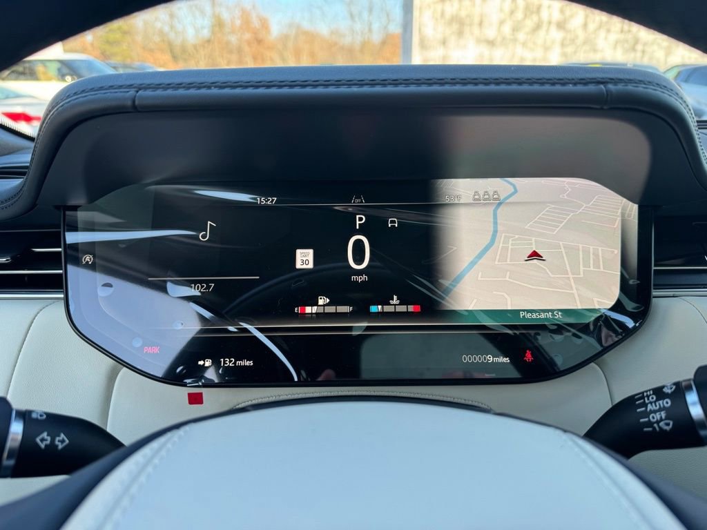 New 2026 Land Rover Range Rover SE image 7