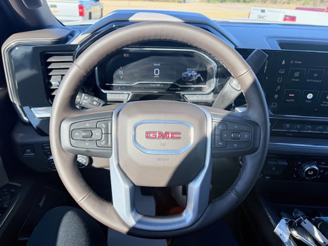 Used 2025 GMC Sierra 2500 SLT w/ SLT Premium Package image 27