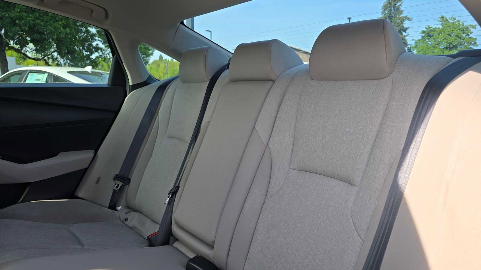 Used 2023 Honda Accord EX image 17