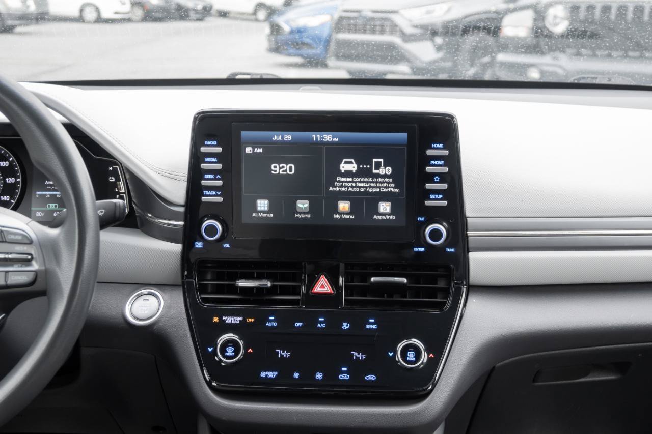 Used 2020 Hyundai Ioniq Blue FWD image 23