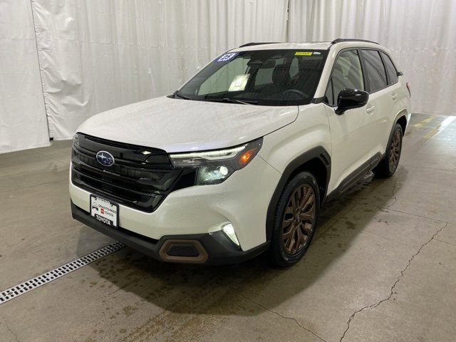 Used 2025 Subaru Forester Sport image 8