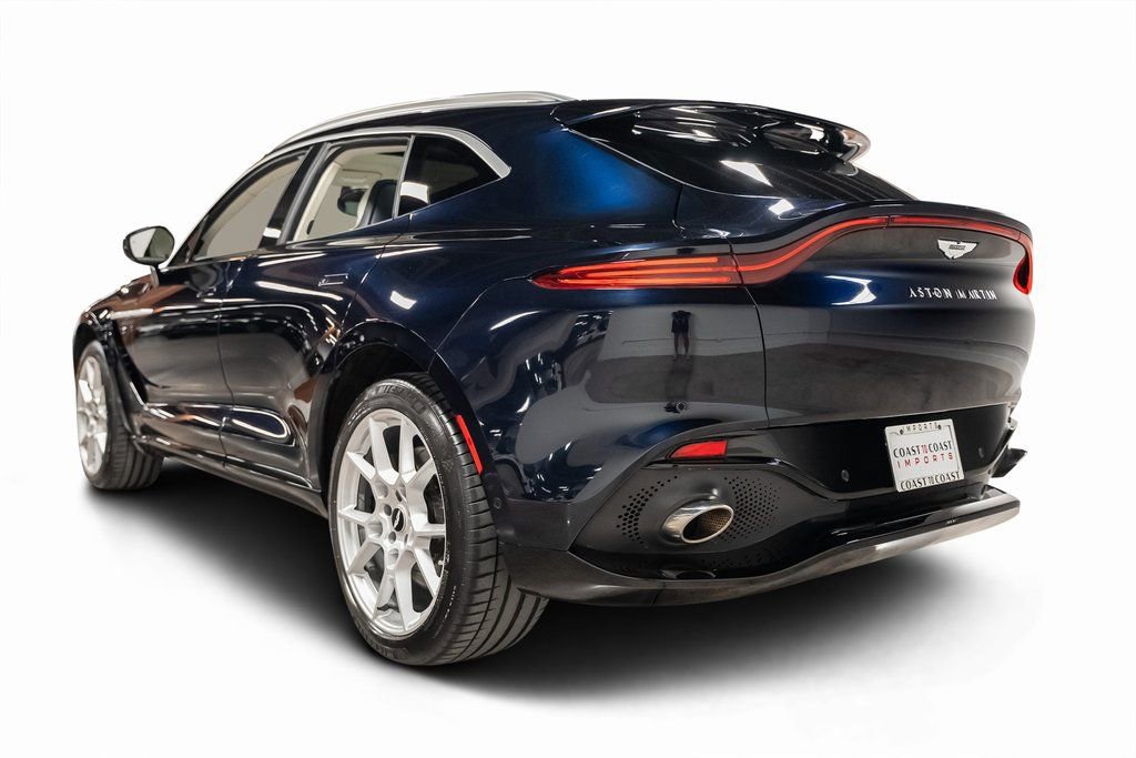 Used 2021 Aston Martin DBX image 3