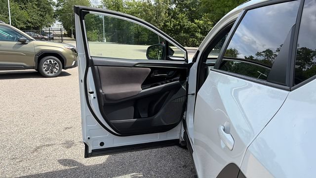 Used 2024 Subaru Solterra AWD/4WD image 19