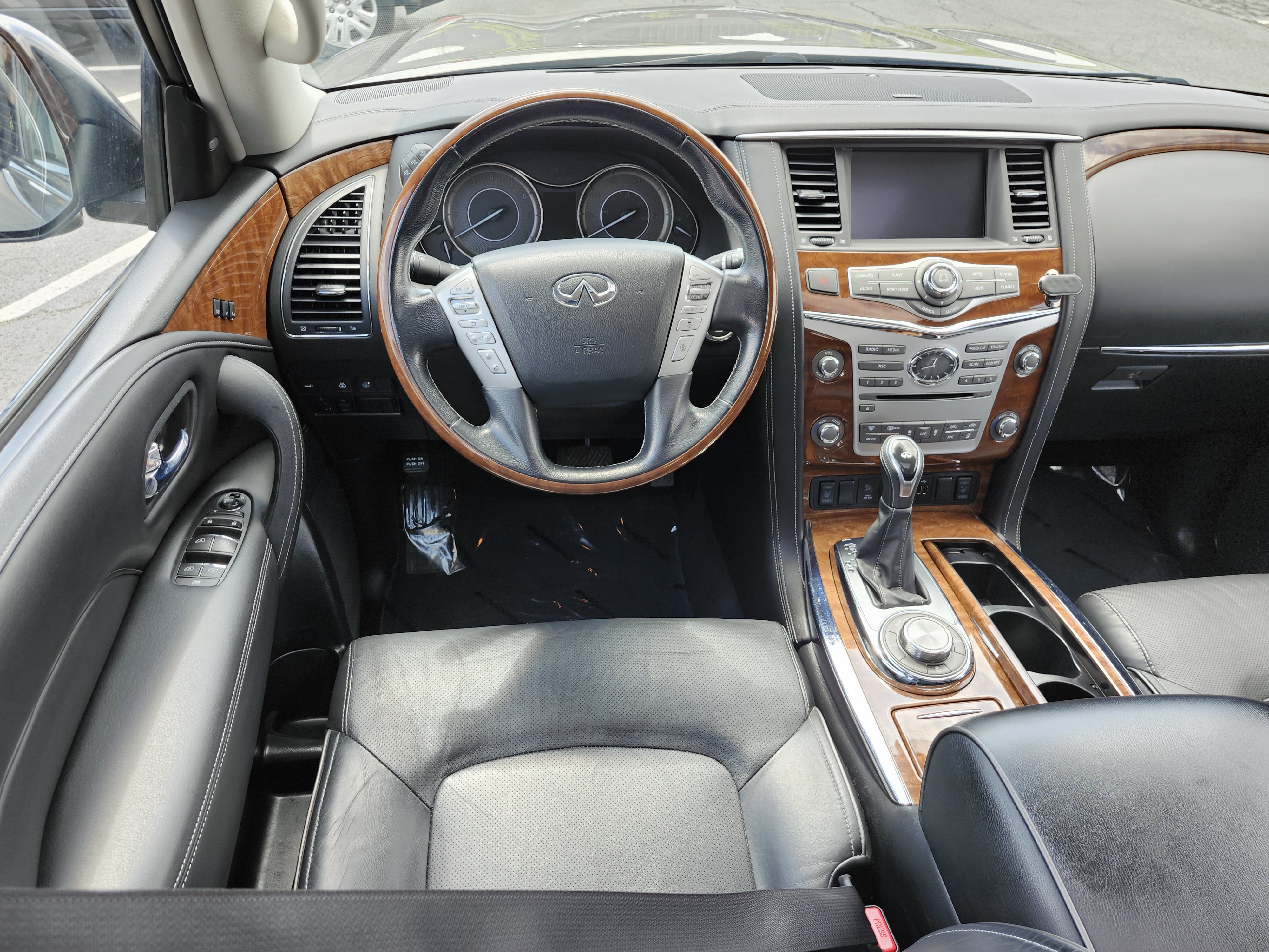 Used 2019 INFINITI QX80 Luxe w/ Proassist Package AWD/4WD image 28