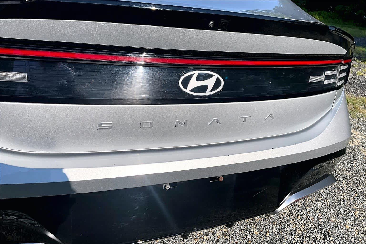 Used 2025 Hyundai Sonata SEL FWD image 10