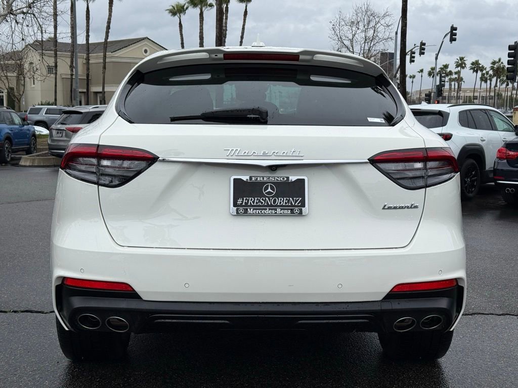 Used 2022 Maserati Levante Modena image 18