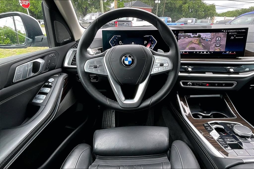 Certified 2026 BMW X7 xDrive40i AWD/4WD image 7