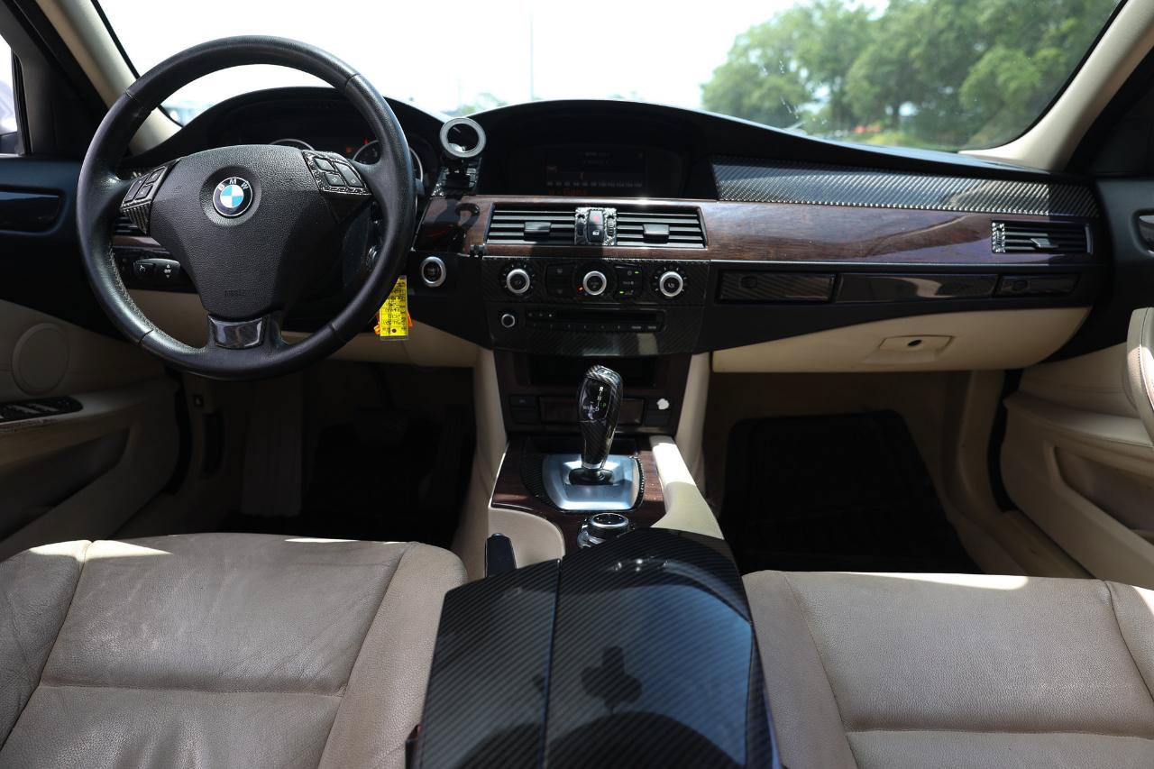 Used 2010 BMW 528i Sedan RWD image 21