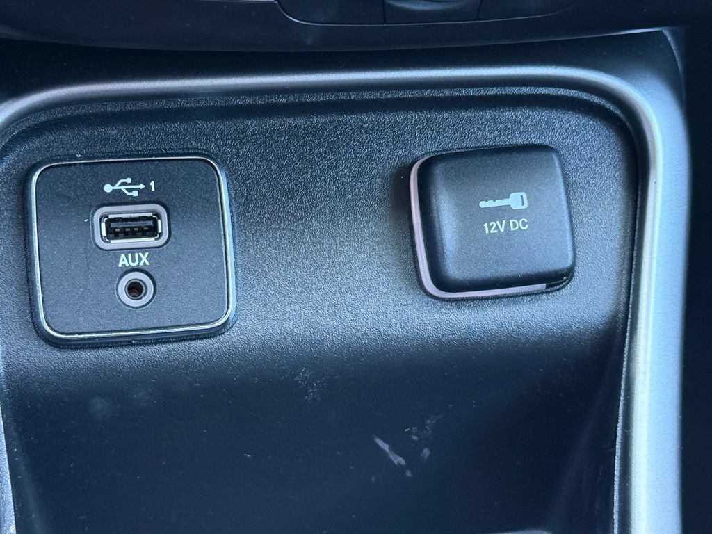Used 2021 Jeep Compass Latitude FWD image 21
