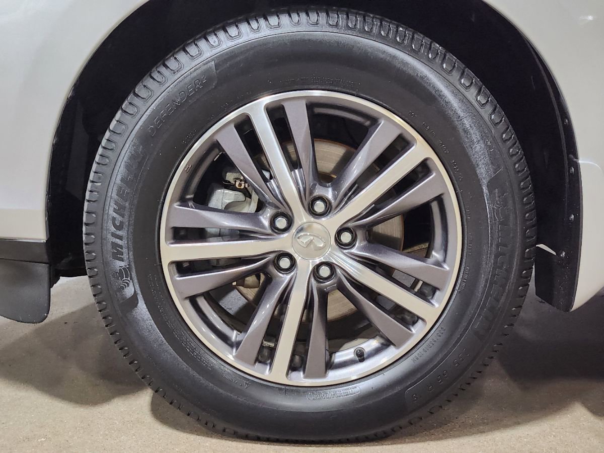 Used 2019 INFINITI QX60 Luxe w/ Essential Package image 28