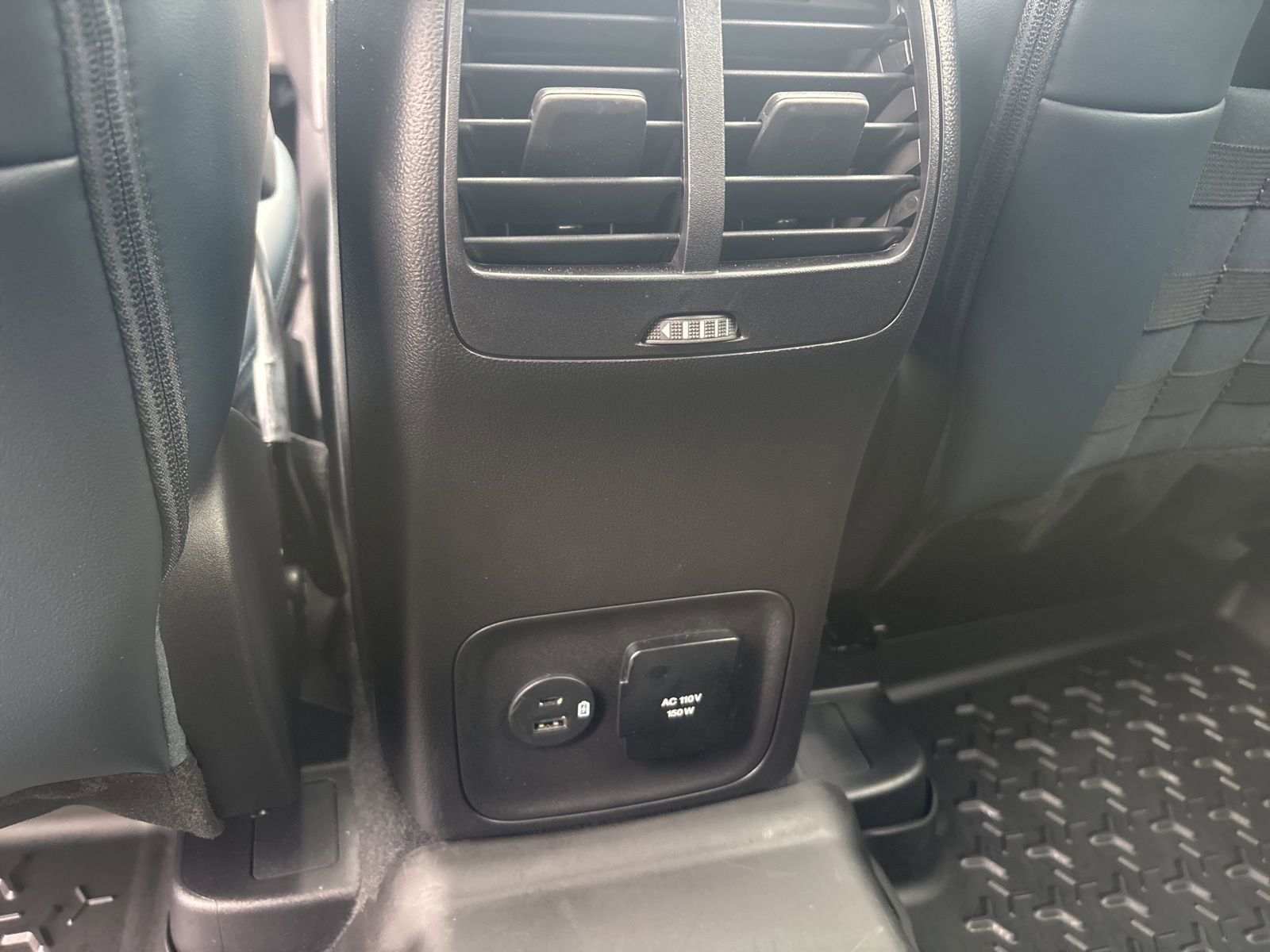 Used 2023 Ford Bronco Sport Outer Banks w/ Tech Package image 38