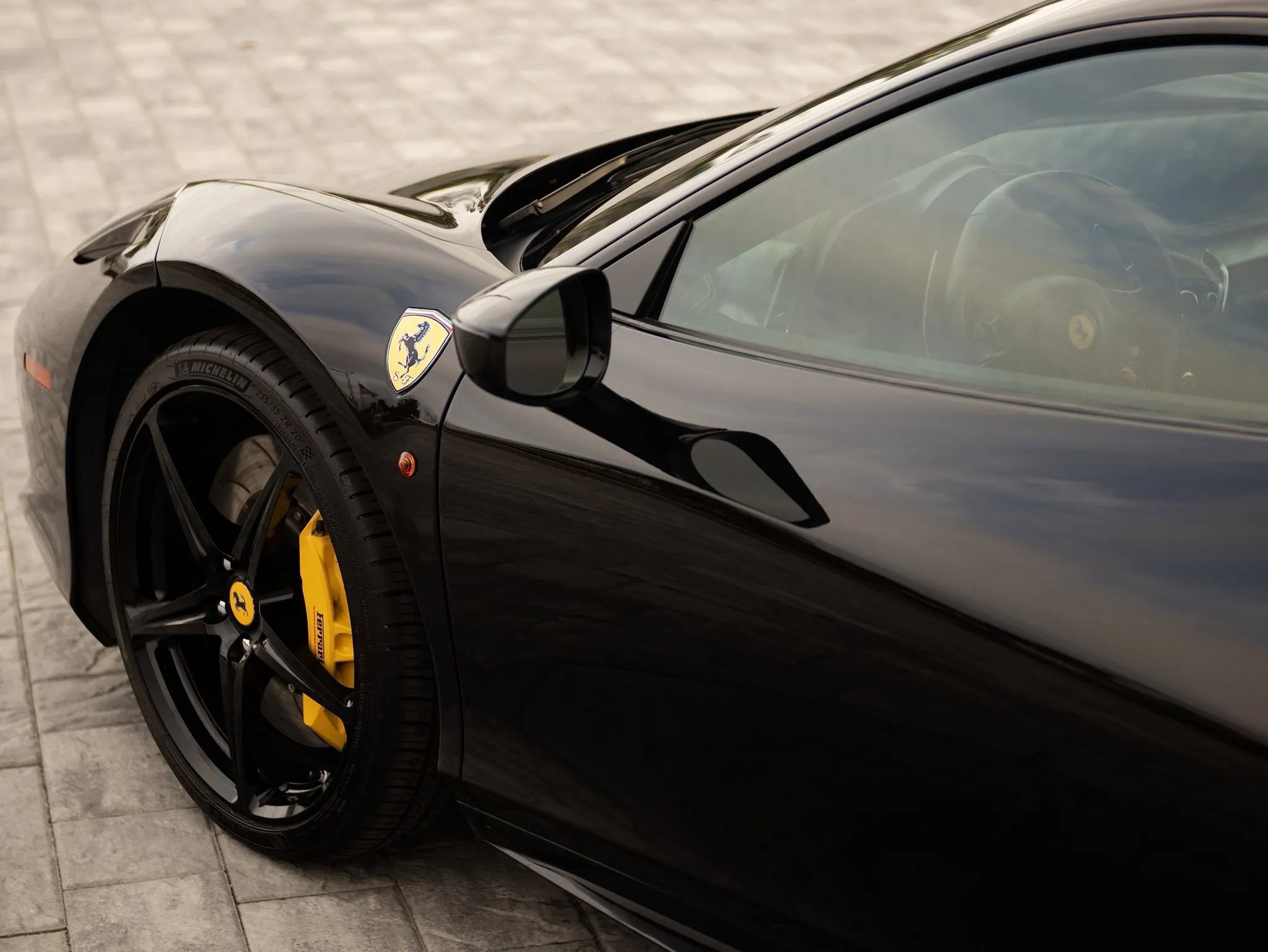 Used 2010 Ferrari 458 Italia Coupe image 12
