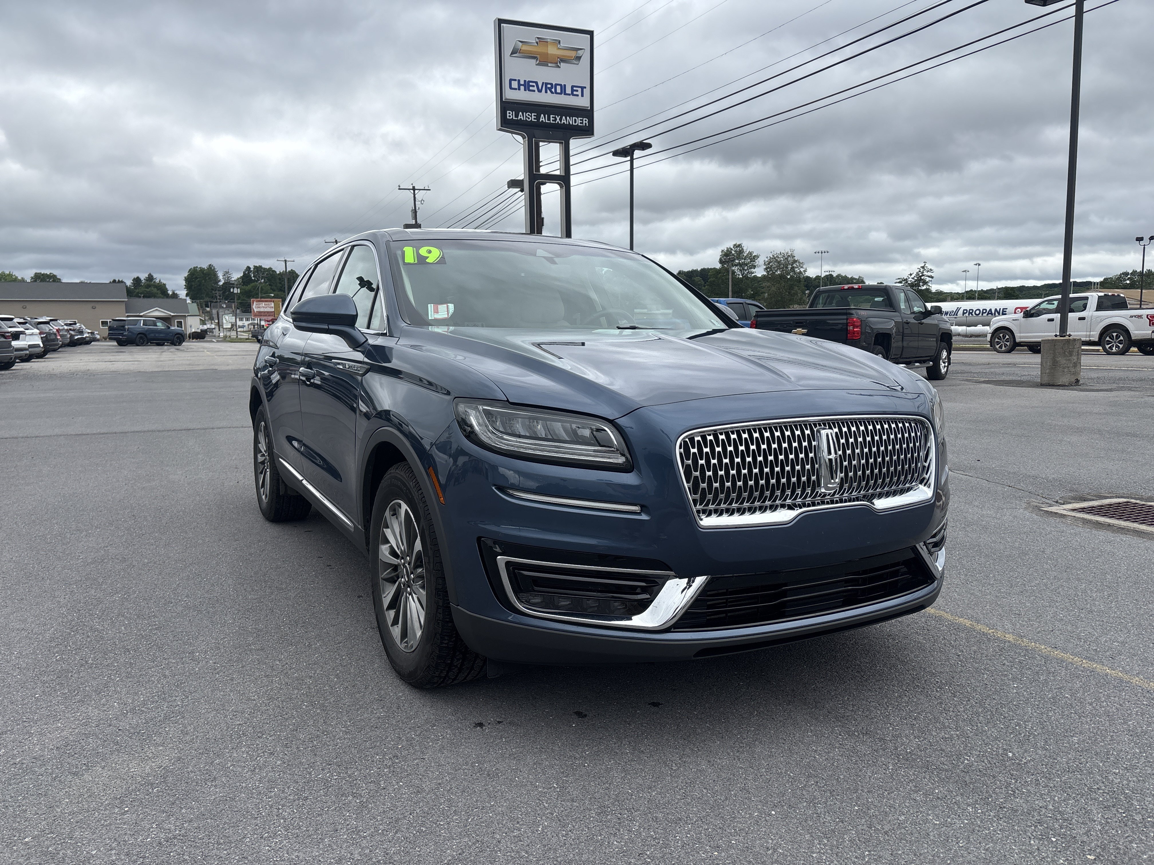 Used 2019 Lincoln Nautilus Select
