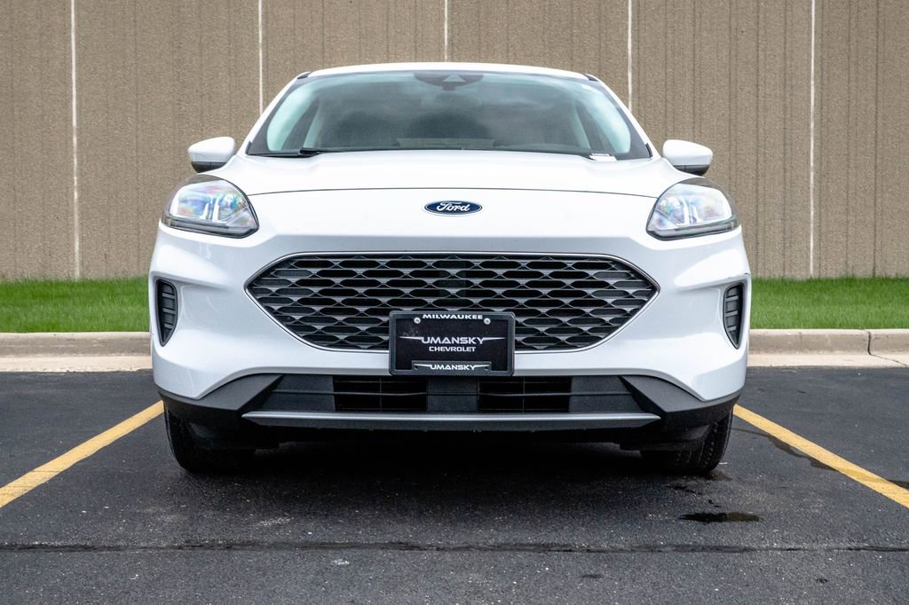Used 2021 Ford Escape SE w/ Convenience Package image 3
