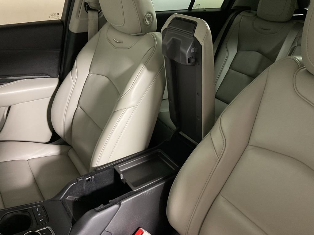 Used 2020 Cadillac XT4 Premium Luxury w/ Driver Awareness Package image 30