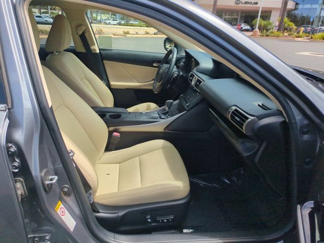 Used 2015 Lexus IS 350 w/ Navigation System Package RWD image 29
