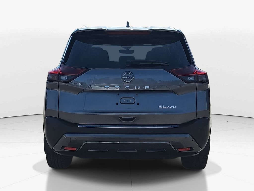 Used 2023 Nissan Rogue SL w/ SL Premium Package image 6