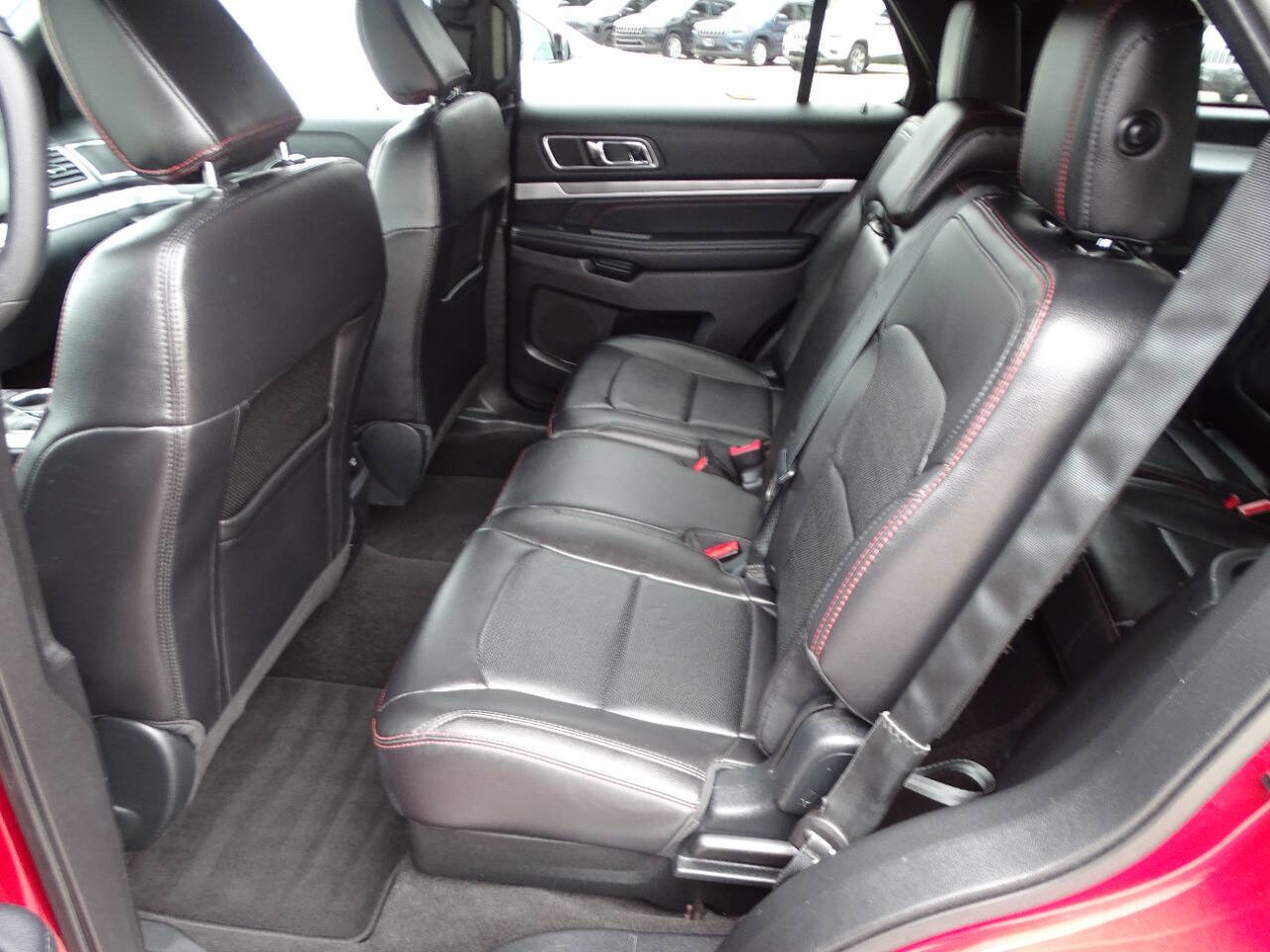 Used 2019 Ford Explorer Sport AWD/4WD image 36