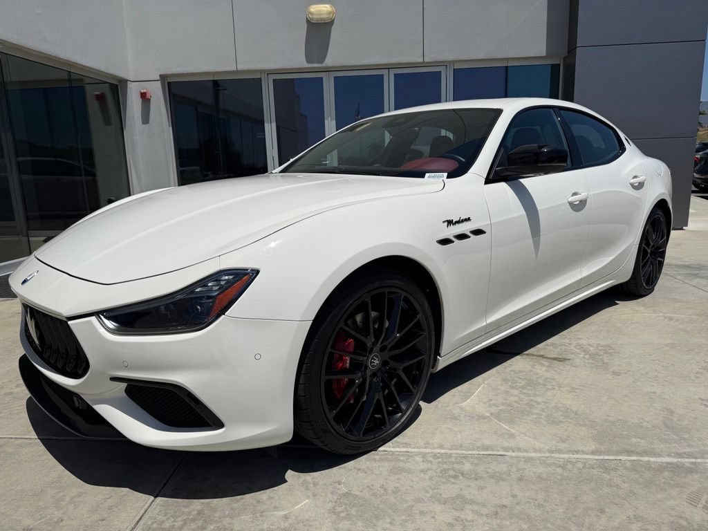Certified 2022 Maserati Ghibli Modena RWD image 5