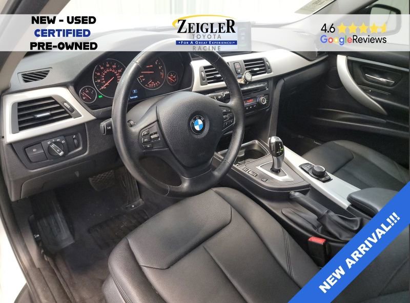 Used 2013 BMW 328i Sedan RWD image 11