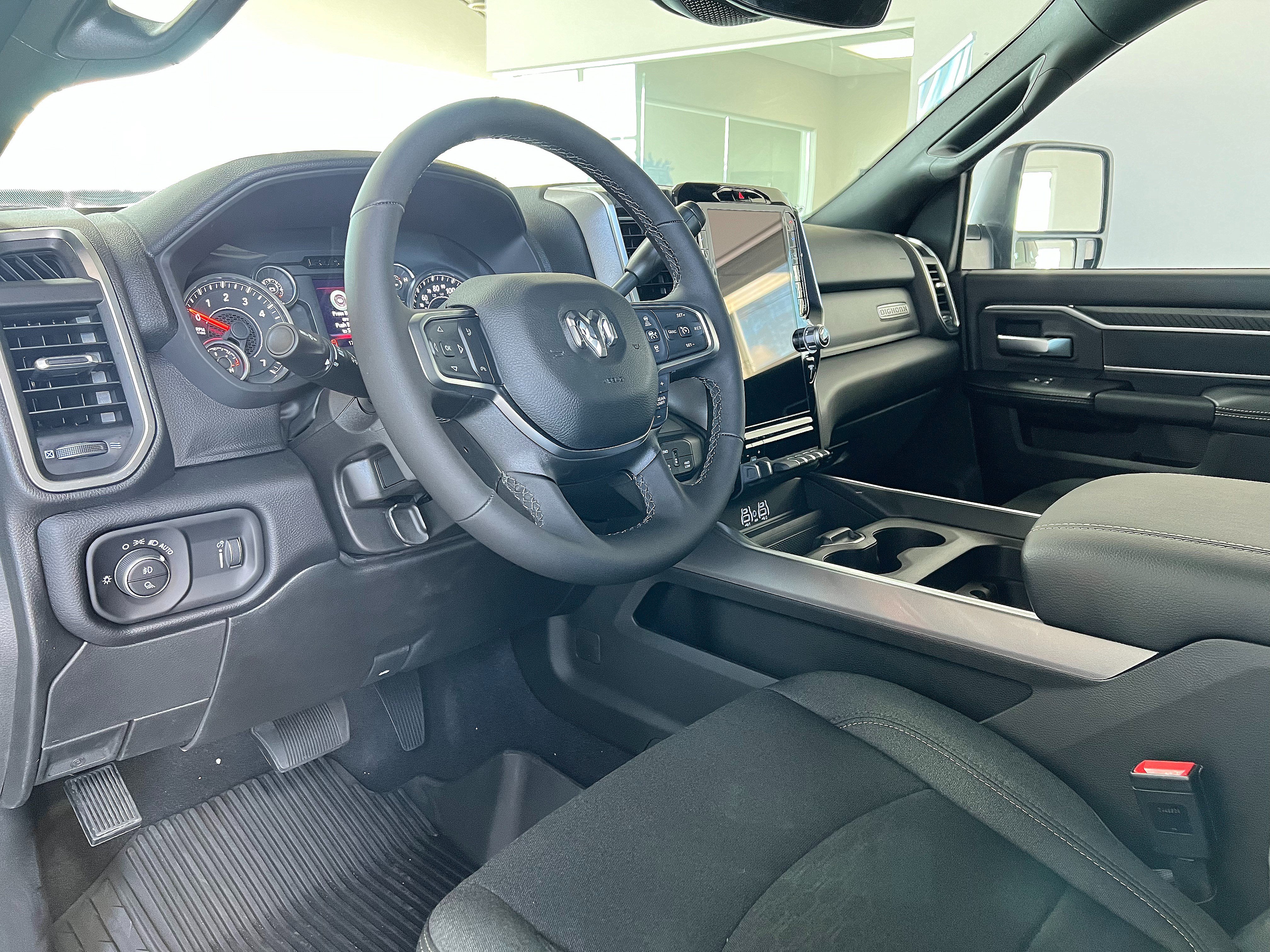 New 2026 RAM 2500 Big Horn AWD/4WD image 8