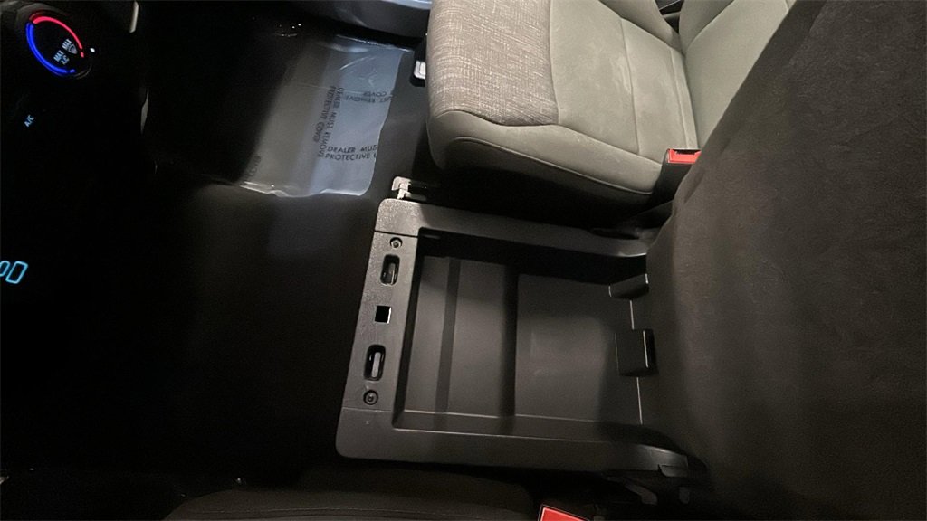 Used 2024 Ford F250 XLT image 25