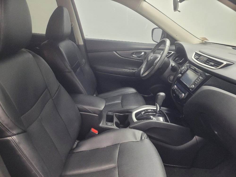 Used 2016 Nissan Rogue SL w/ SL Premium Package image 21