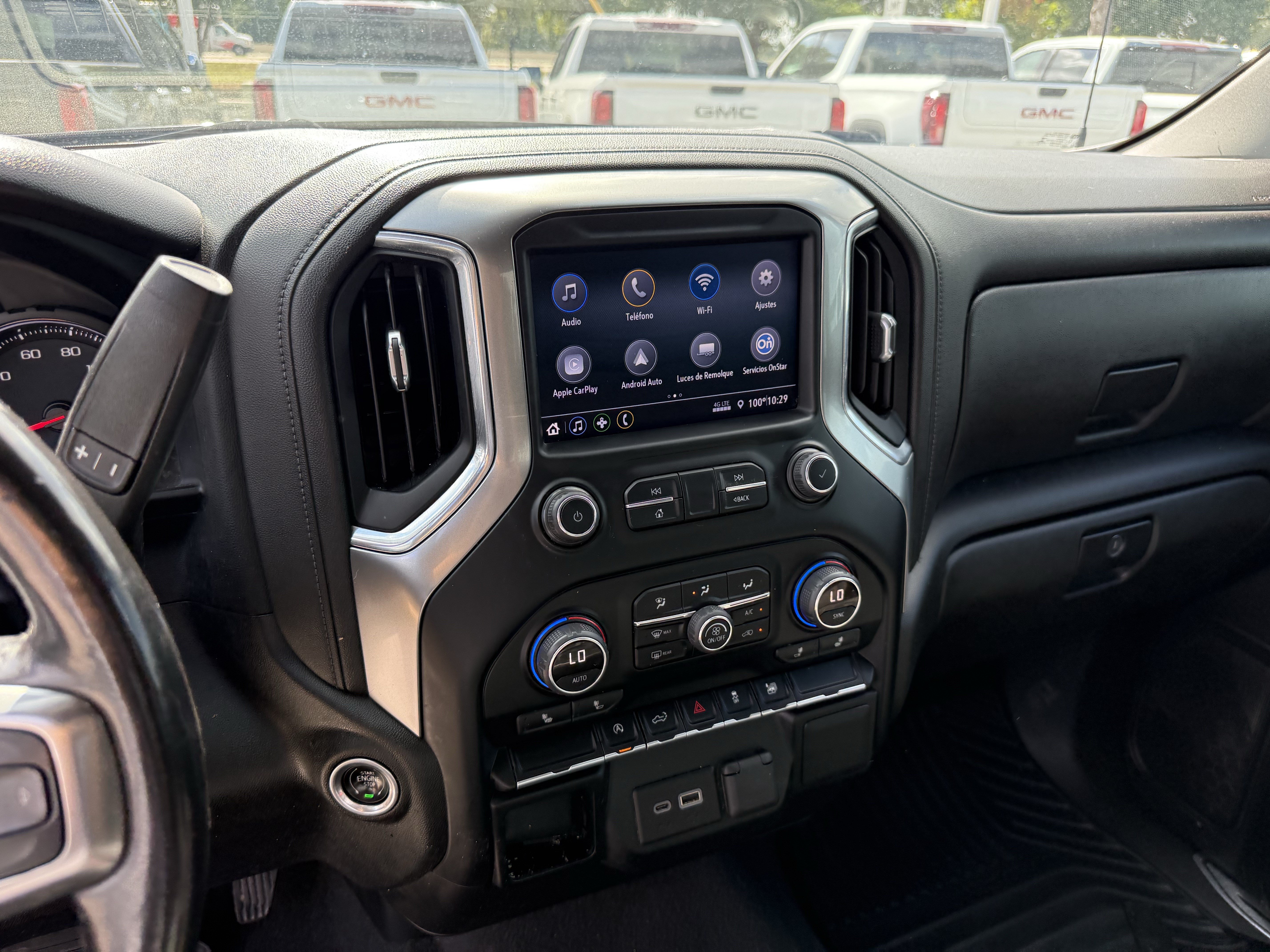 Used 2022 Chevrolet Silverado 1500 LT AWD/4WD image 19