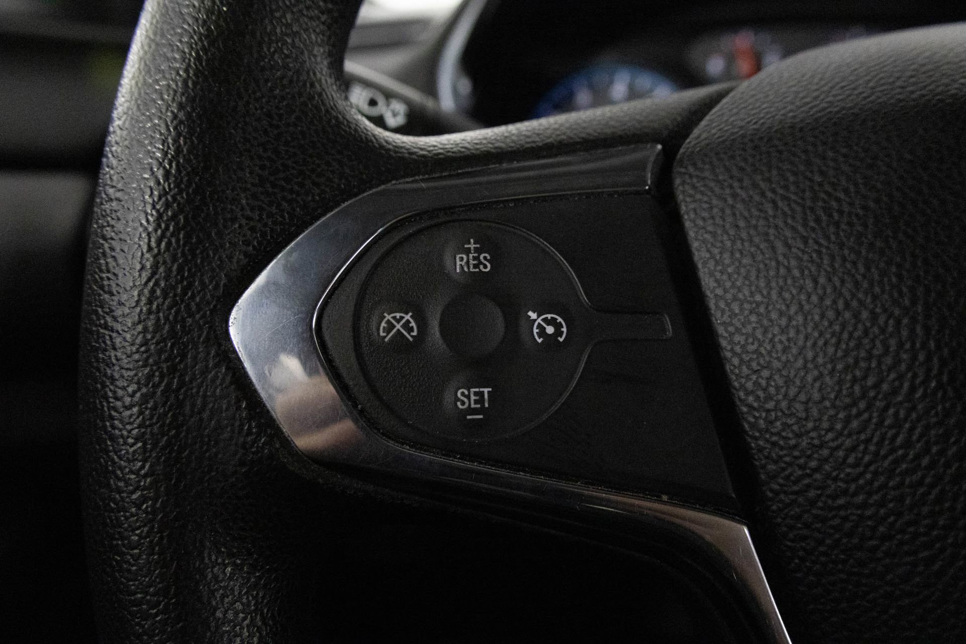 Used 2019 Chevrolet Traverse LS image 27