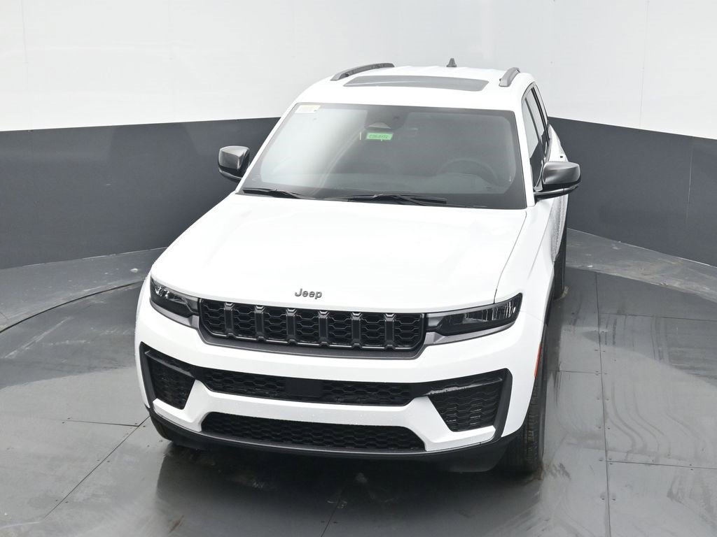 New 2026 Jeep Grand Cherokee Laredo image 36