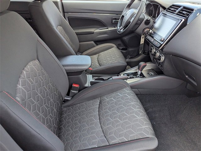 New 2025 Mitsubishi Outlander Sport LE image 7