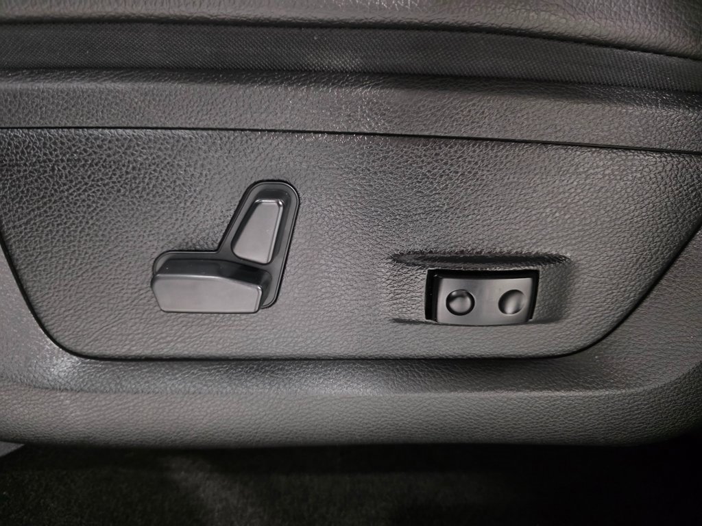 Used 2017 RAM 1500 Sport image 19