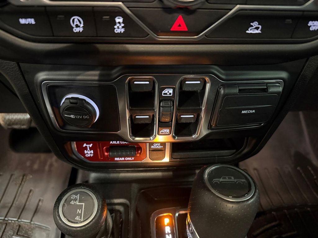 Used 2022 Jeep Gladiator Mojave image 31