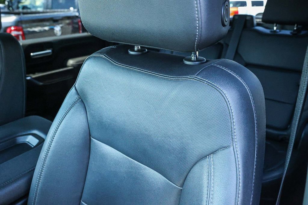 Used 2022 Chevrolet Silverado 3500 LTZ image 39