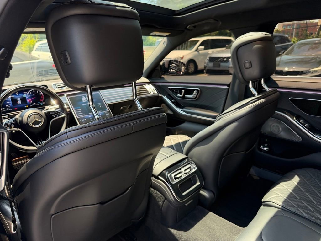 Used 2021 Mercedes-Benz S 580 4MATIC Sedan image 20