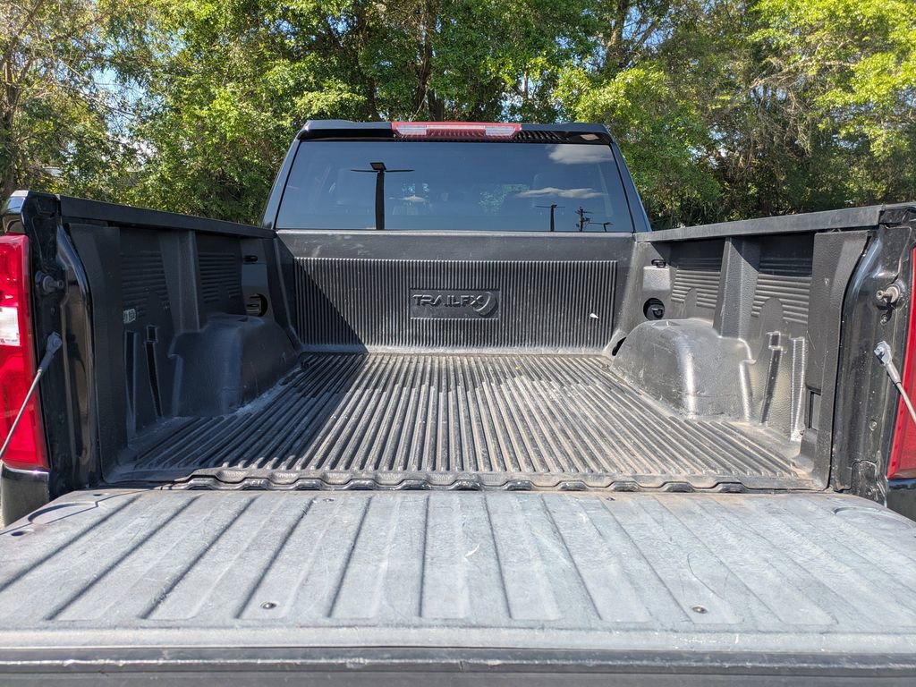 Used 2022 Chevrolet Silverado 1500 Custom RWD image 11