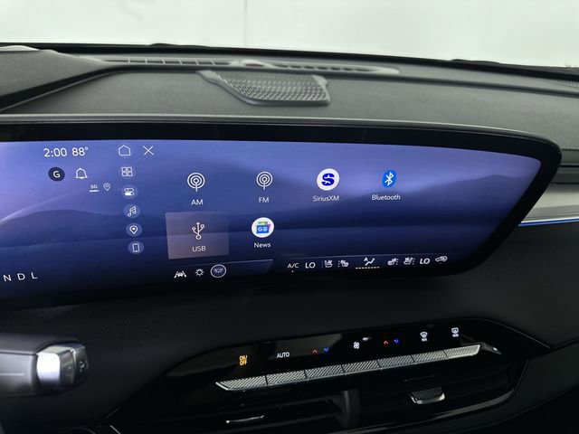 New 2026 Buick Enclave Avenir image 13