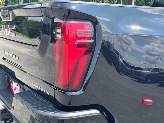 New 2026 GMC Sierra 3500 Denali w/ Denali Reserve Package AWD/4WD image 13