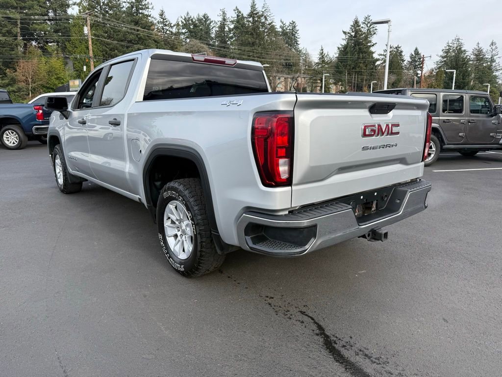 Used 2019 GMC Sierra 1500 4x4 Crew Cab w/ Convenience Package image 3