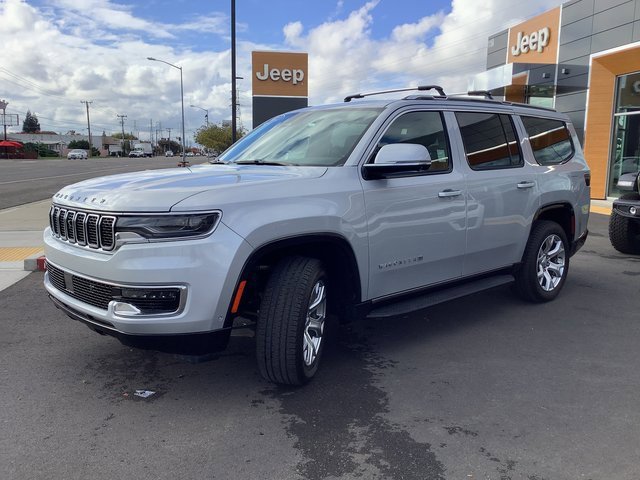 Used 2022 Jeep Wagoneer Series I w/ Convenience Group I image 5