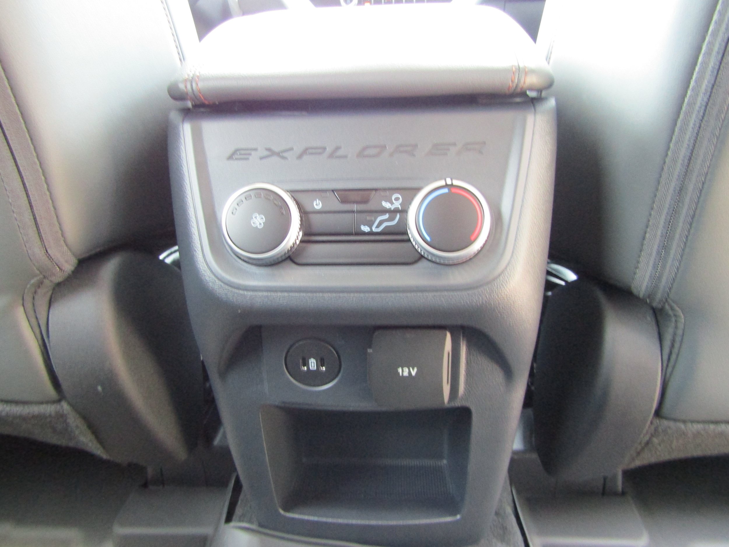 New 2026 Ford Explorer Active w/ Active Comfort Package AWD/4WD image 27