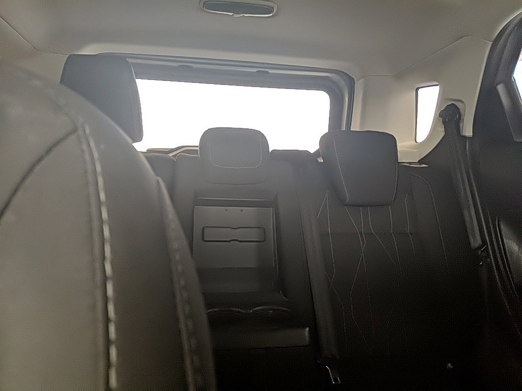 Certified 2022 Ford EcoSport SE w/ SE Convenience Package image 28