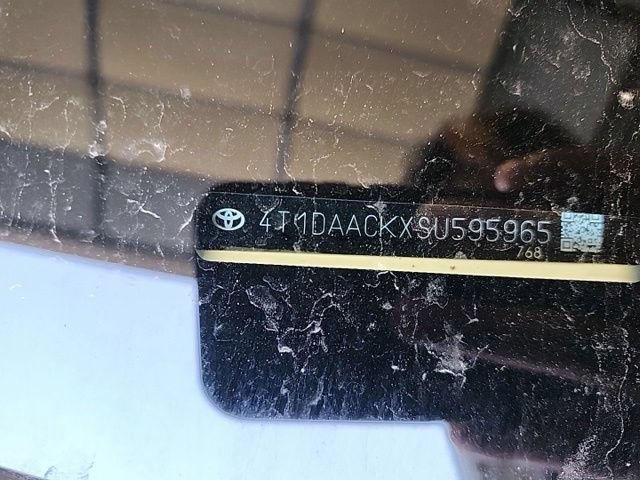 Used 2025 Toyota Camry LE FWD image 7