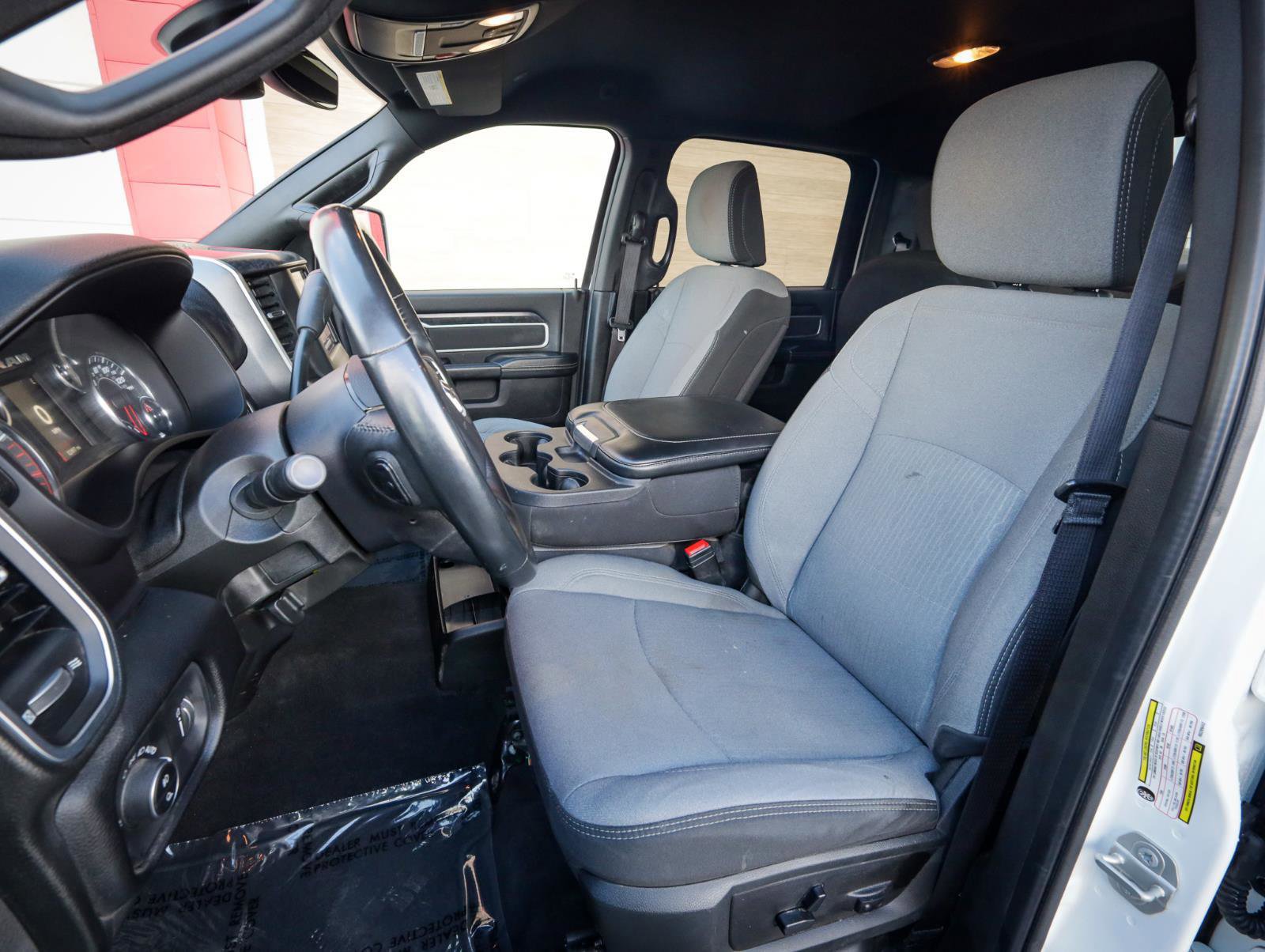 Used 2024 RAM 3500 Big Horn image 13