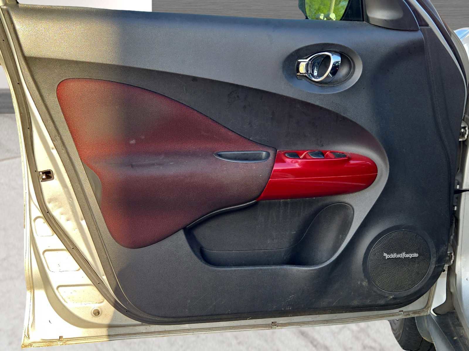 Used 2014 Nissan Juke SV w/ Navigation Package FWD image 19