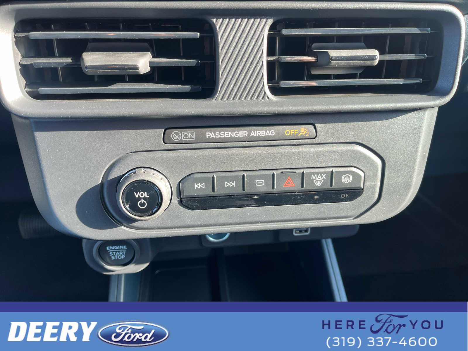 New 2025 Ford Maverick XLT w/ XLT Luxury Package image 28