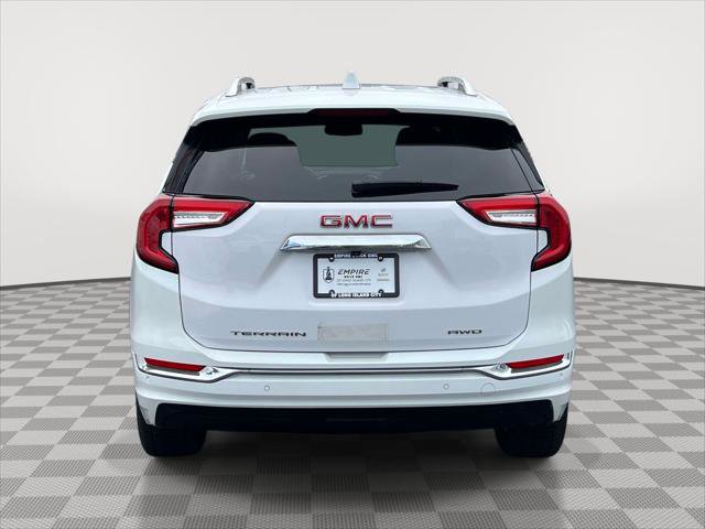 Used 2022 GMC Terrain Denali w/ Denali Premium Package AWD/4WD image 6