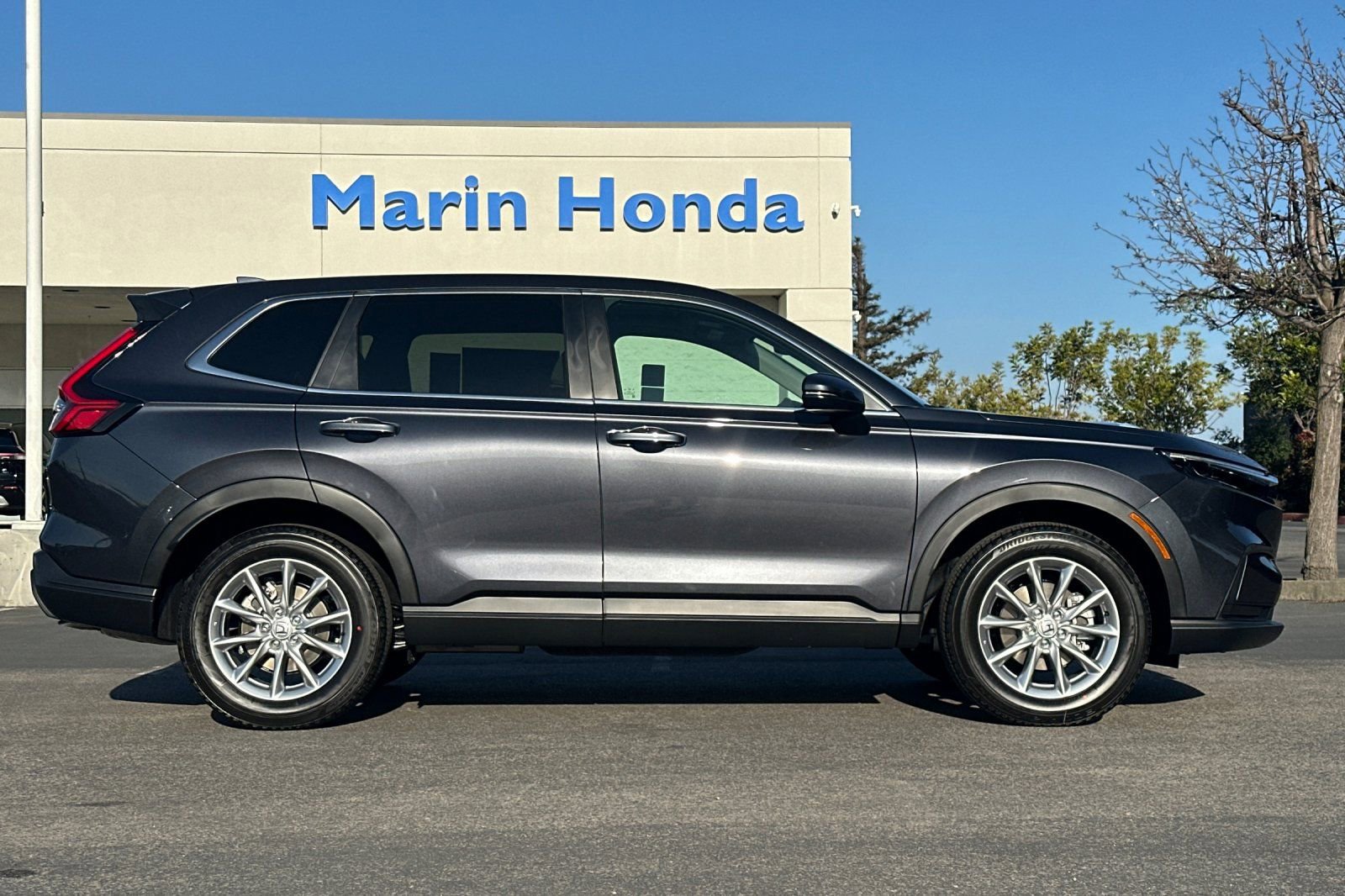 New 2026 Honda CR-V EX image 3