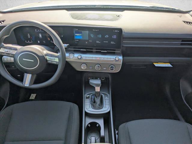 New 2027 Hyundai Kona SE FWD image 17